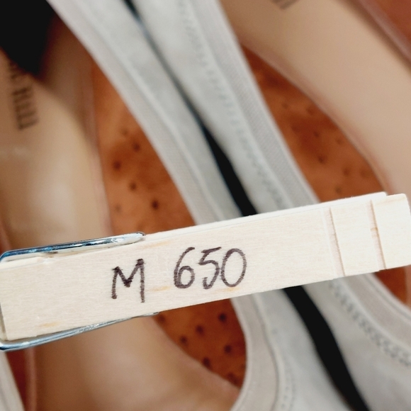 Cobb Hill by New Balance Tan Wedges with 2 pairs no-show socks 👜👠 - Picture 13 of 15